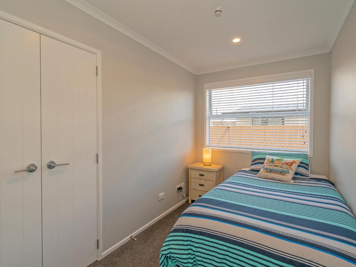 Modern Beach Pad - Whitianga Holiday Home Eksteriør billede